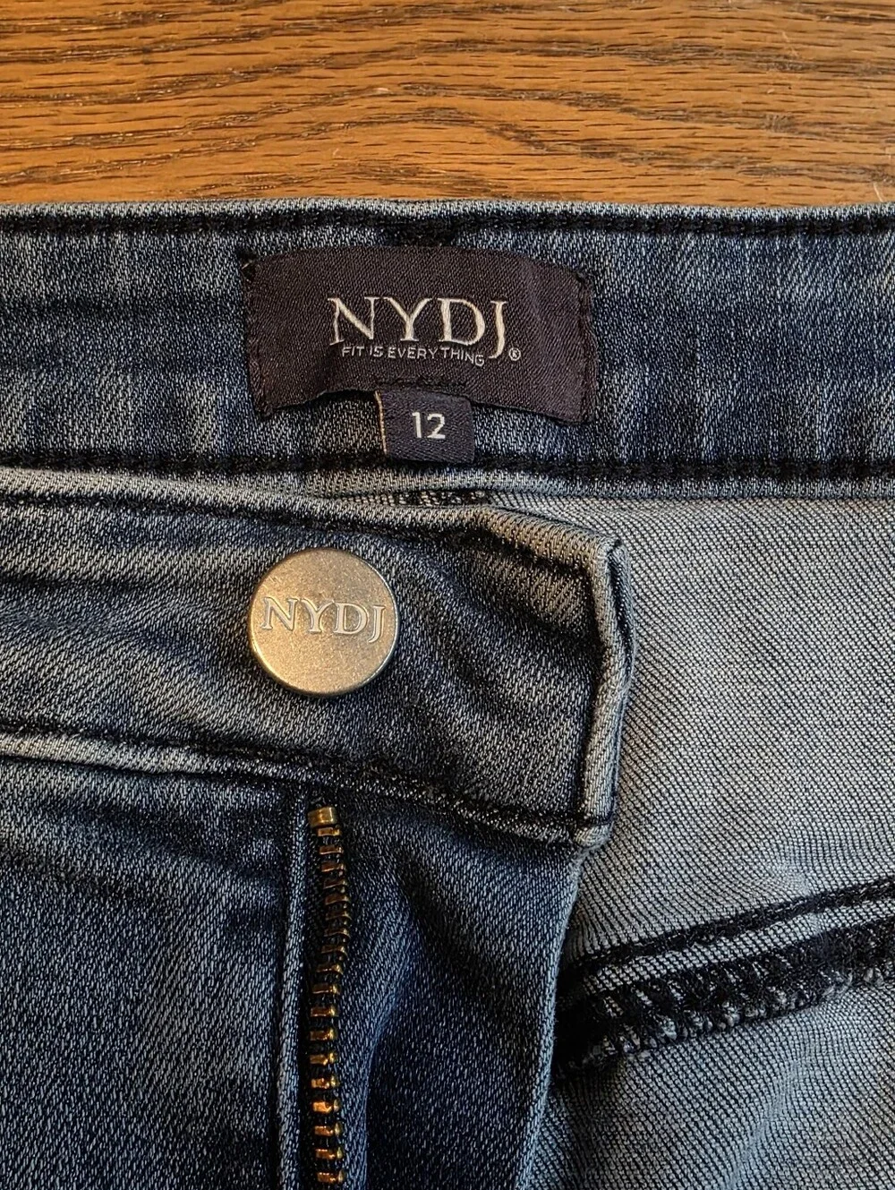 NYDJ Joni High-Rise Relaxed Capris Jeans Majestic Wash Size 12